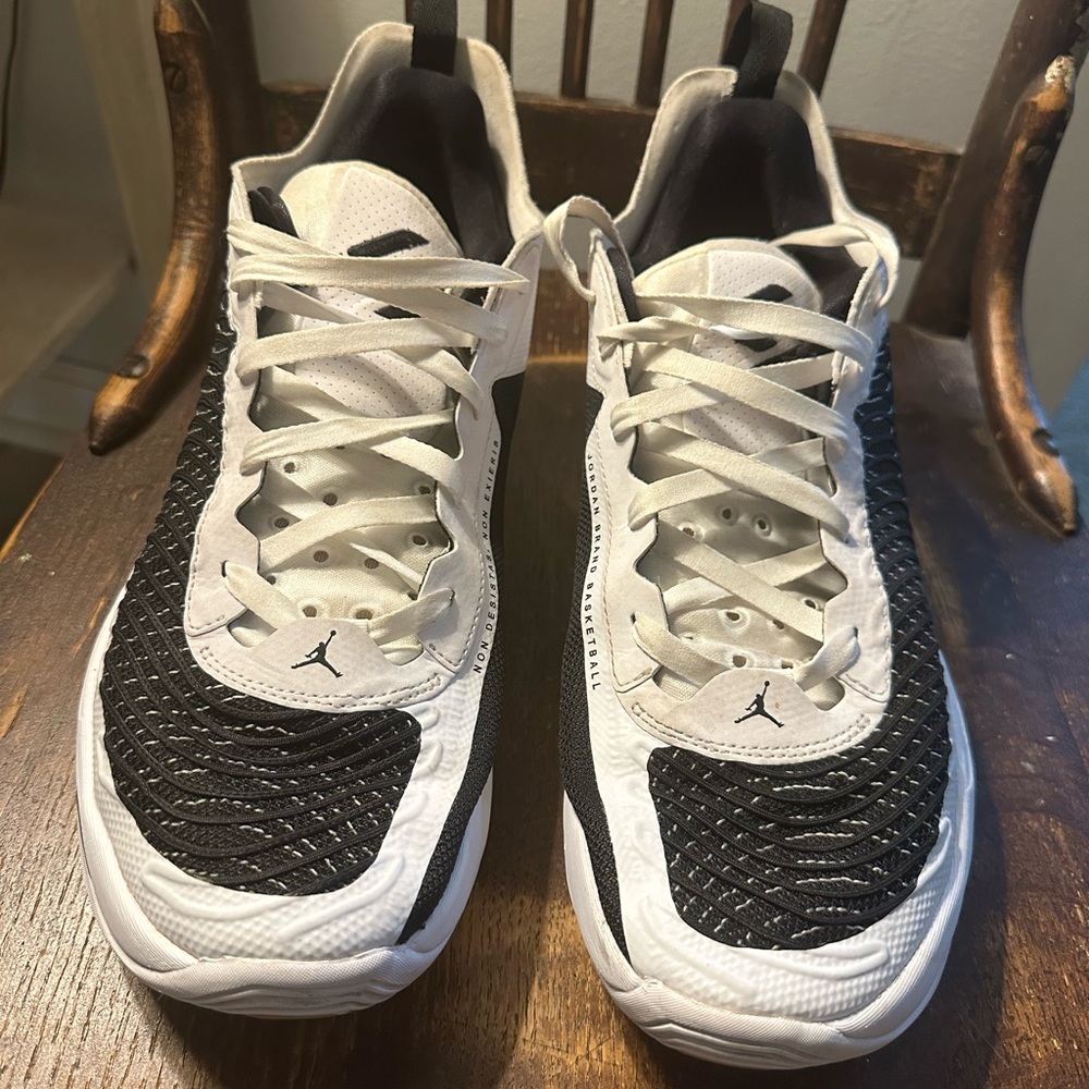 Jordan Luka 1 men’s size 12 white and black bolt basketball shoes
